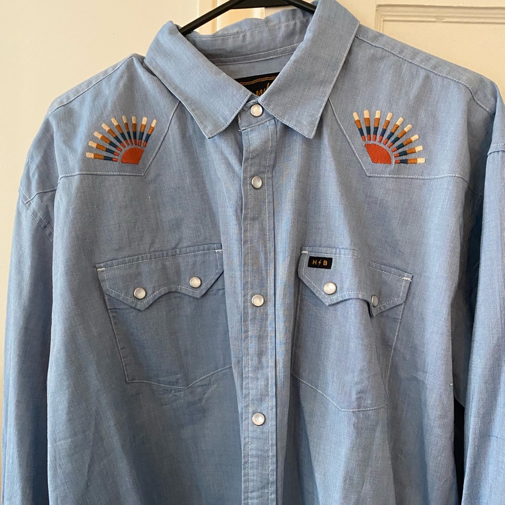 Howler Brothers button down never worn!